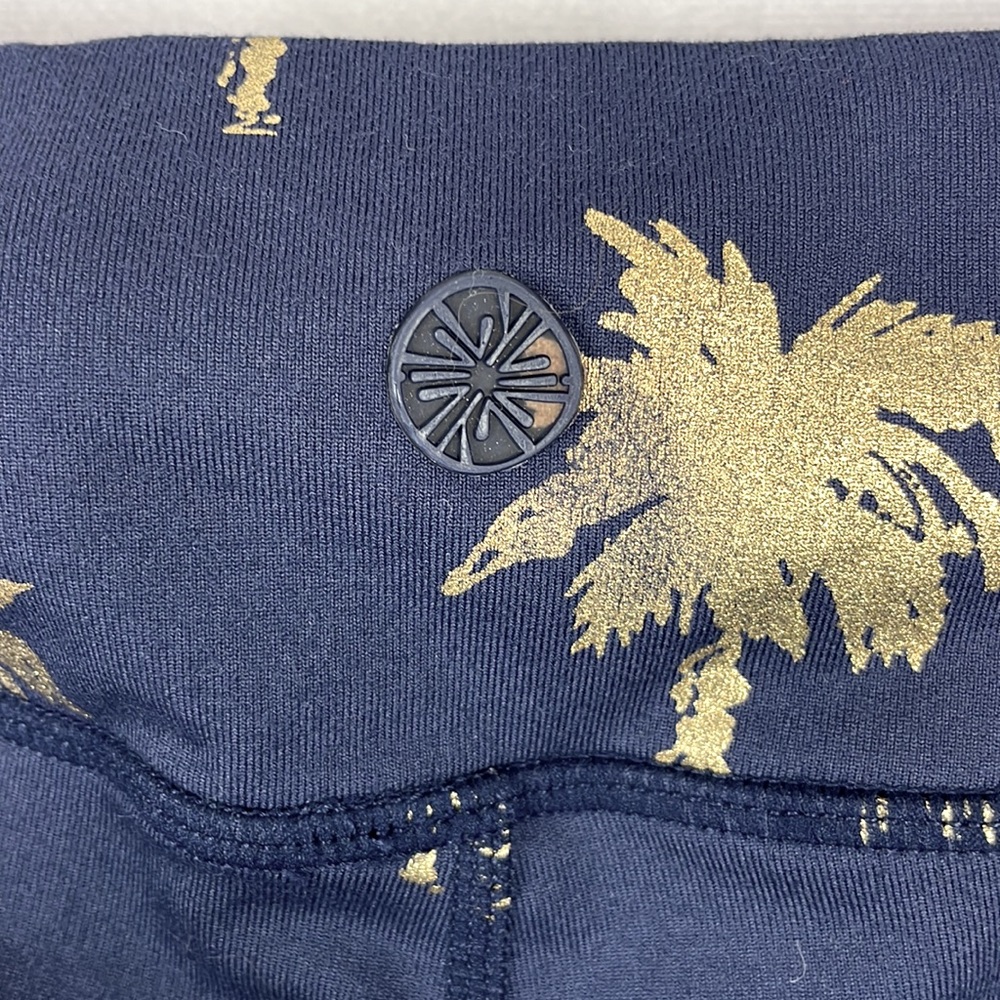 Lilly Pulitzer Navy Leggings with Gold Palm Print - Picture 7 of 16